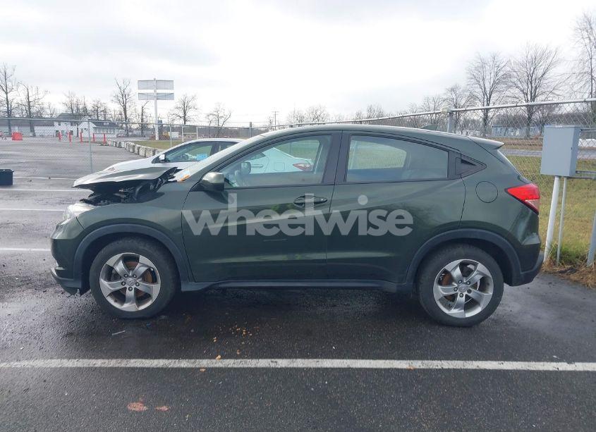 Photo 14 of 2017 Honda Hr-v LX (VIN 3CZRU6H34HG704684)