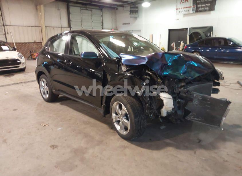 2019 Honda Hr-v LX (VIN 3CZRU6H34KG703977) main photo