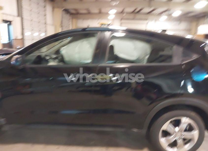 Photo 14 of 2019 Honda Hr-v LX (VIN 3CZRU6H34KG703977)