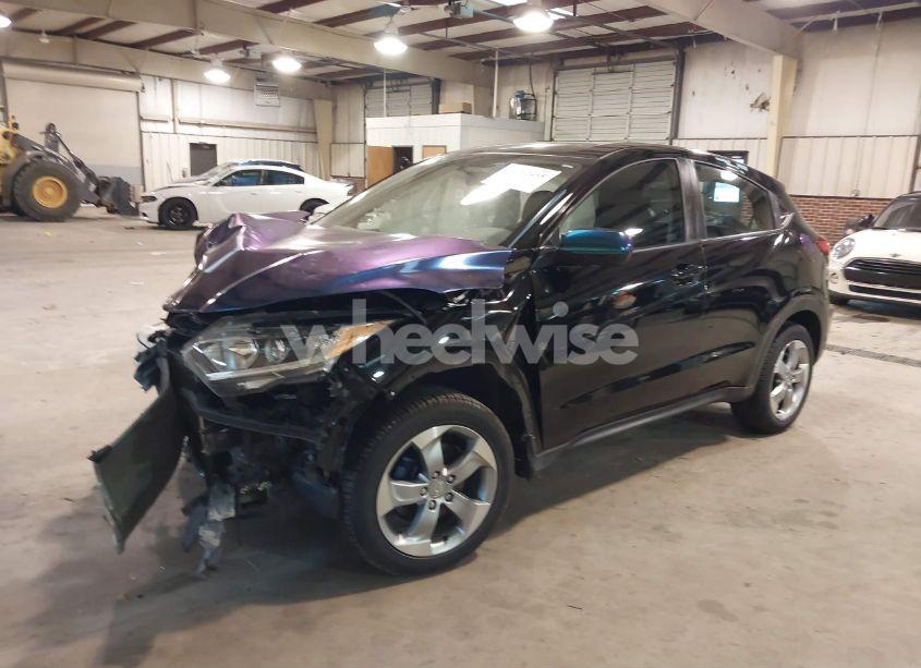 Photo 2 of 2019 Honda Hr-v LX (VIN 3CZRU6H34KG703977)