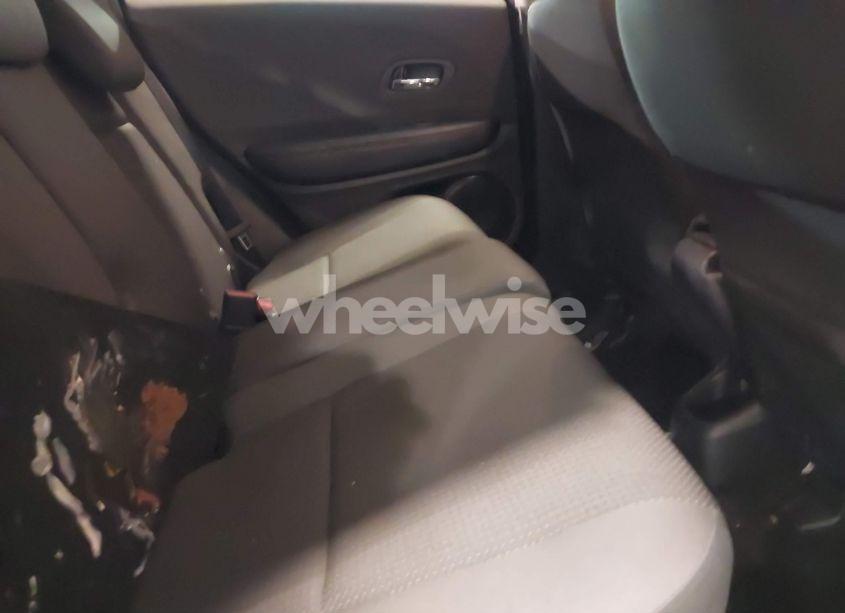 Photo 8 of 2019 Honda Hr-v LX (VIN 3CZRU6H34KG703977)