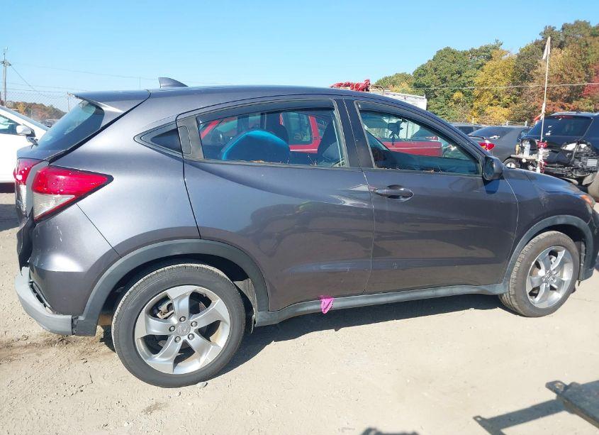 Photo 14 of 2019 Honda Hr-v LX (VIN 3CZRU6H34KM706895)
