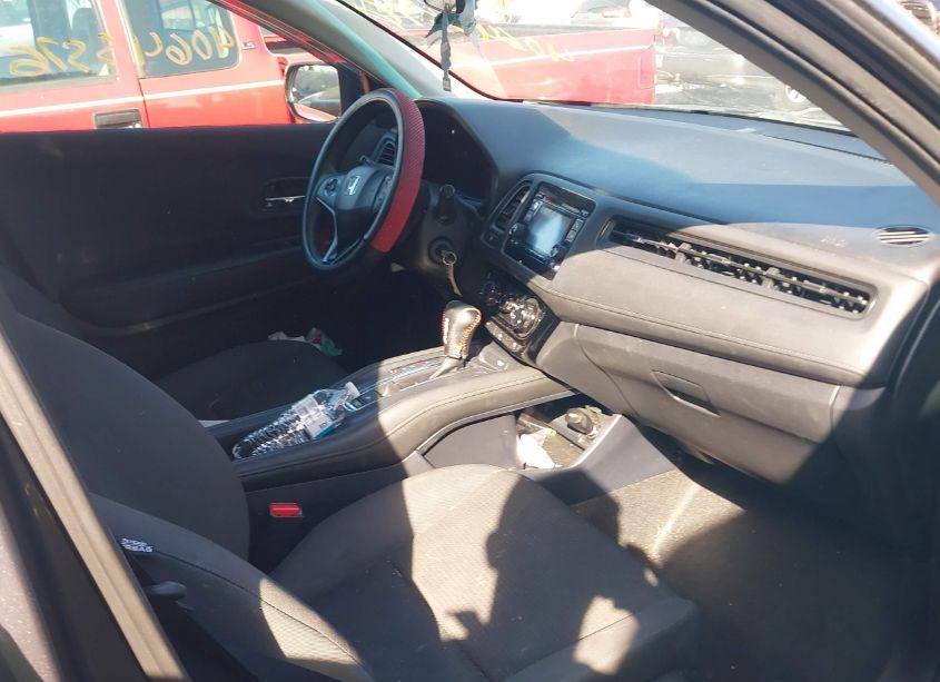 Photo 5 of 2019 Honda Hr-v LX (VIN 3CZRU6H34KM706895)