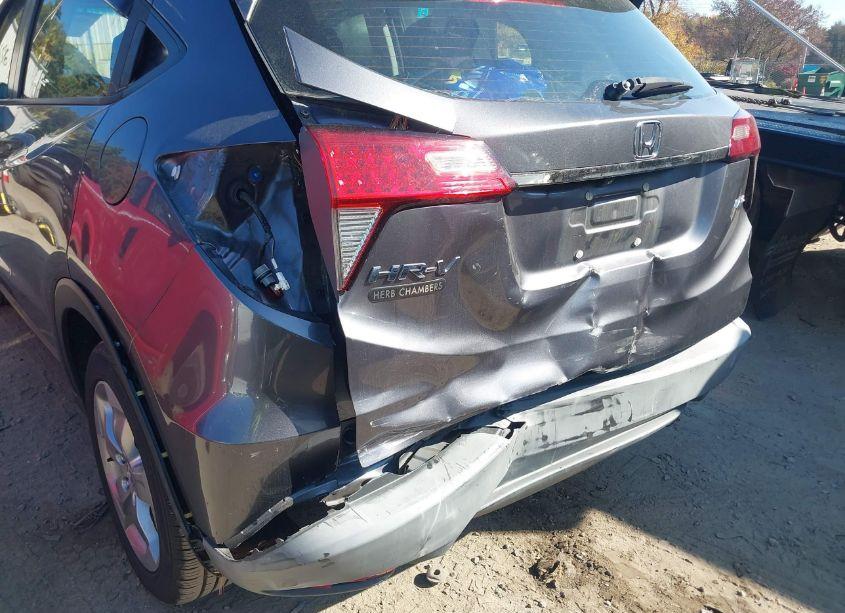 Photo 6 of 2019 Honda Hr-v LX (VIN 3CZRU6H34KM706895)