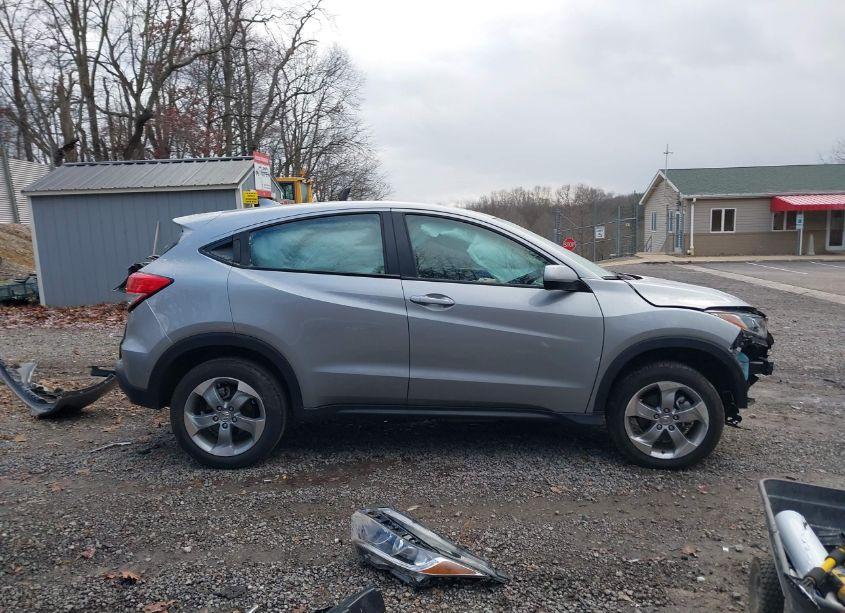 Photo 14 of 2022 Honda Hr-v AWD LX (VIN 3CZRU6H34NM740159)
