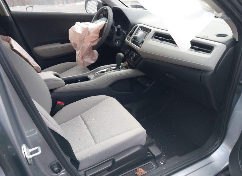 Photo 5 of 2022 Honda Hr-v AWD LX (VIN 3CZRU6H34NM740159)