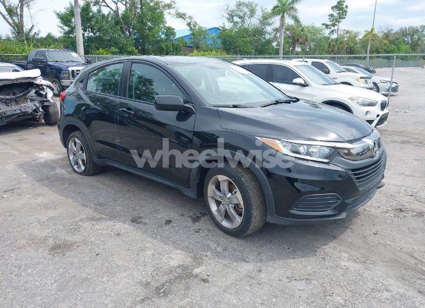 2022 Honda Hr-v AWD LX (VIN 3CZRU6H34NM761870) main photo