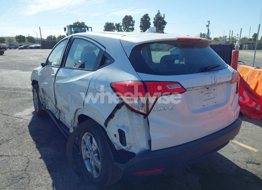 Photo 3 of 2022 Honda Hr-v AWD LX (VIN 3CZRU6H34NM768950)