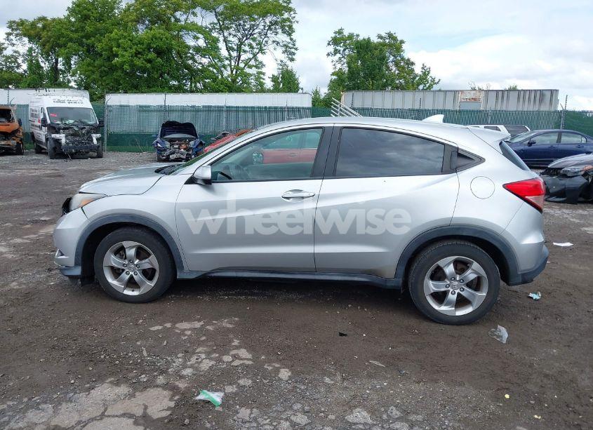 Photo 13 of 2016 Honda Hr-v LX (VIN 3CZRU6H35GM702636)