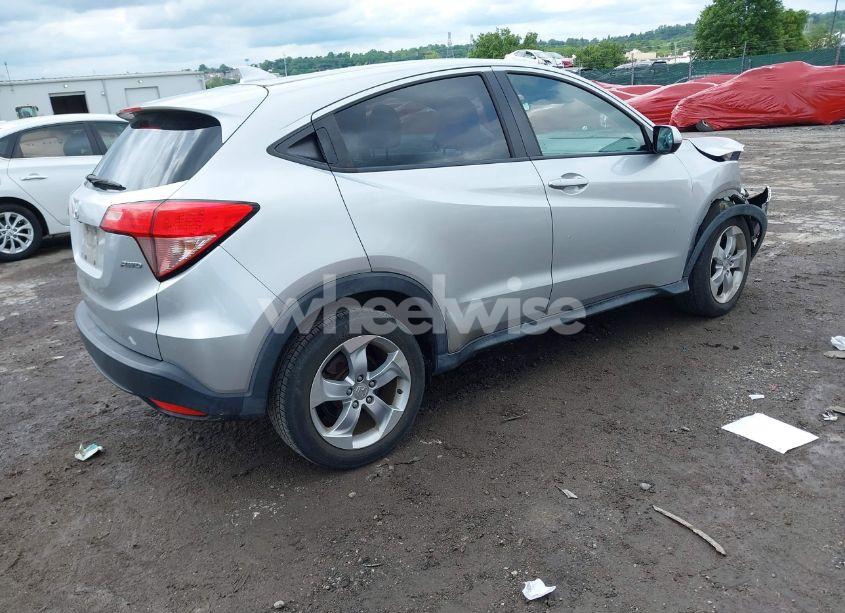 Photo 4 of 2016 Honda Hr-v LX (VIN 3CZRU6H35GM702636)