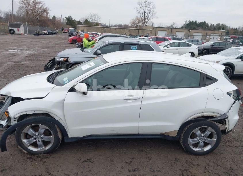 Photo 15 of 2016 Honda Hr-v LX (VIN 3CZRU6H35GM715998)