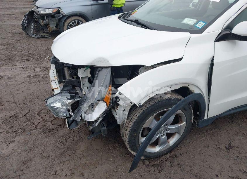 Photo 6 of 2016 Honda Hr-v LX (VIN 3CZRU6H35GM715998)