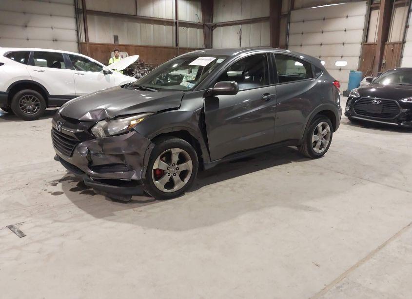 Photo 2 of 2016 Honda Hr-v LX (VIN 3CZRU6H35GM722661)