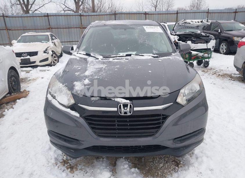 Photo 12 of 2017 Honda Hr-v LX (VIN 3CZRU6H35HG703155)