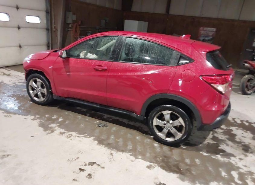 Photo 3 of 2017 Honda Hr-v LX (VIN 3CZRU6H35HM730471)