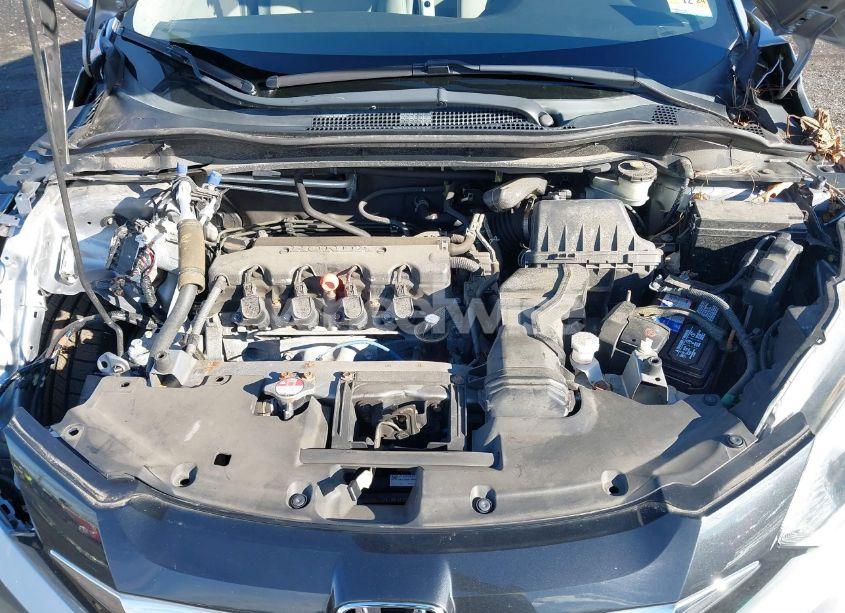 Photo 10 of 2018 Honda Hr-v LX (VIN 3CZRU6H35JG702836)