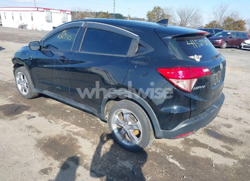 Photo 3 of 2018 Honda Hr-v LX (VIN 3CZRU6H35JG712833)