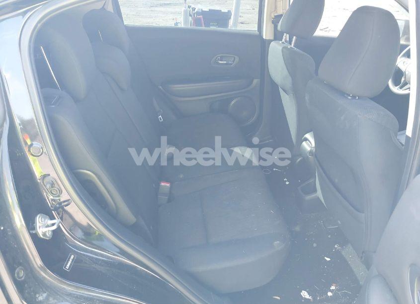 Photo 8 of 2018 Honda Hr-v LX (VIN 3CZRU6H35JG712833)