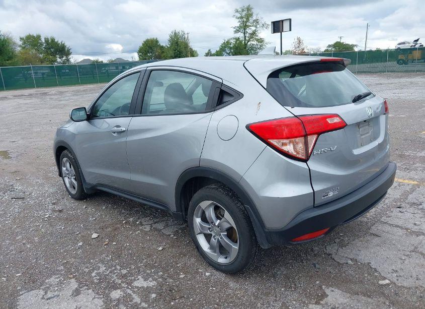Photo 3 of 2018 Honda Hr-v LX (VIN 3CZRU6H35JG713819)