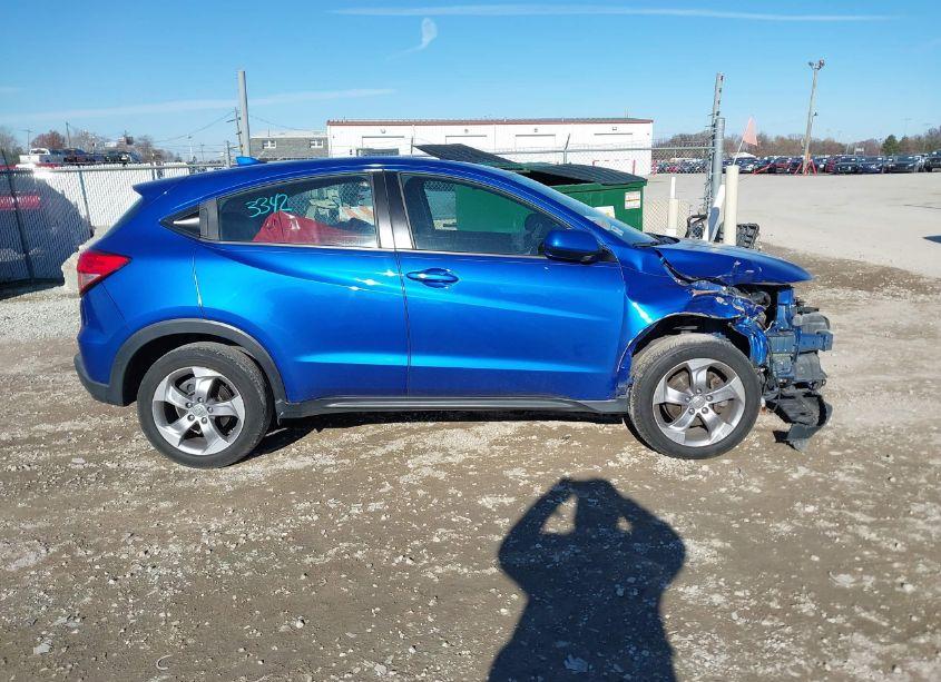 Photo 13 of 2018 Honda Hr-v LX (VIN 3CZRU6H35JG725047)