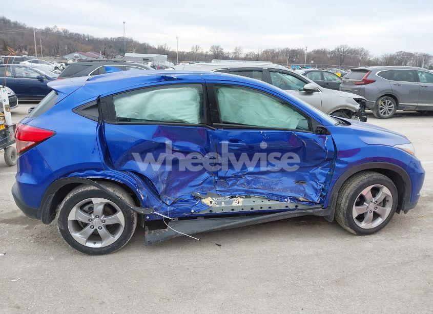 Photo 13 of 2018 Honda Hr-v LX (VIN 3CZRU6H35JM708914)