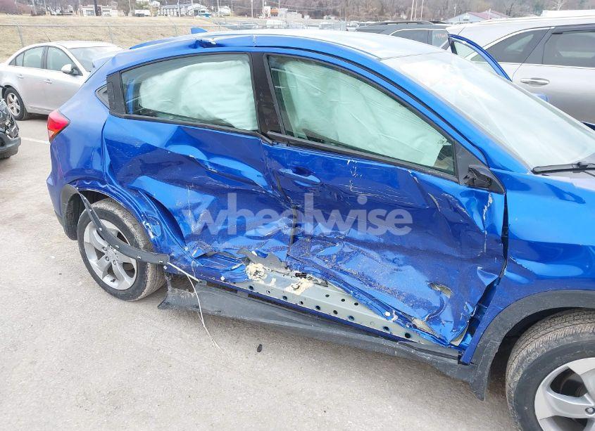 Photo 6 of 2018 Honda Hr-v LX (VIN 3CZRU6H35JM708914)