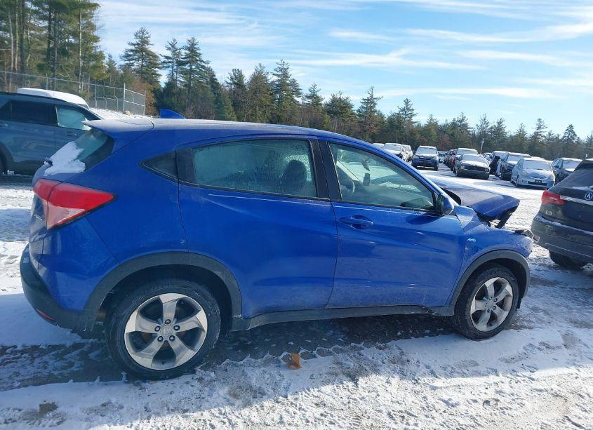 Photo 14 of 2018 Honda Hr-v LX (VIN 3CZRU6H35JM720819)