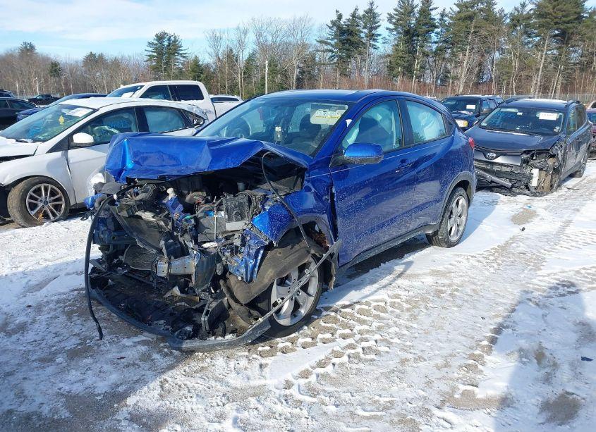 Photo 2 of 2018 Honda Hr-v LX (VIN 3CZRU6H35JM720819)