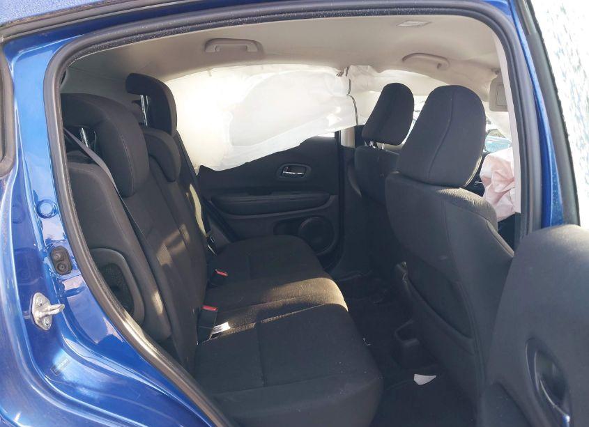 Photo 8 of 2018 Honda Hr-v LX (VIN 3CZRU6H35JM720819)