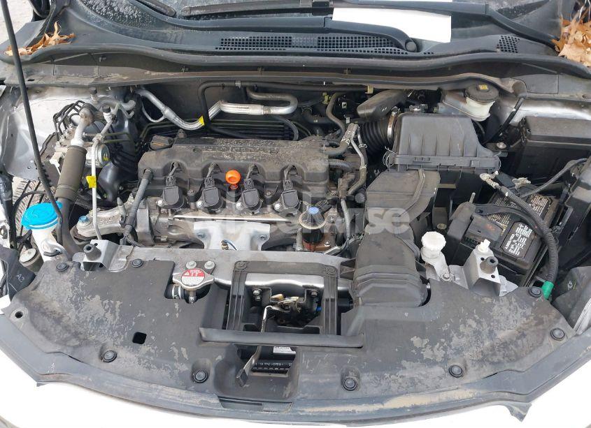 Photo 10 of 2019 Honda Hr-v LX (VIN 3CZRU6H35KG732744)