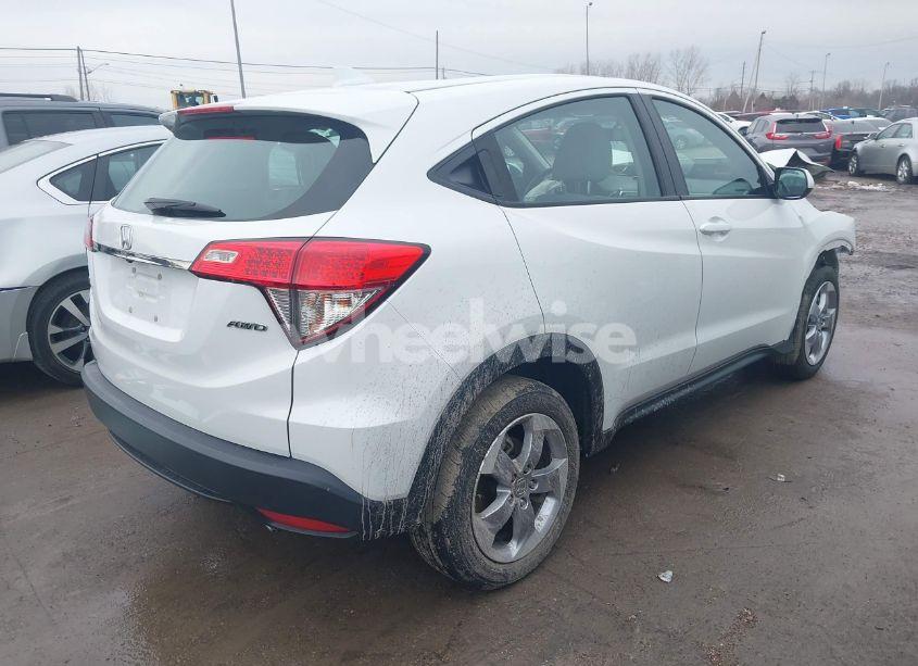 Photo 4 of 2020 Honda Hr-v AWD LX (VIN 3CZRU6H35LM723173)
