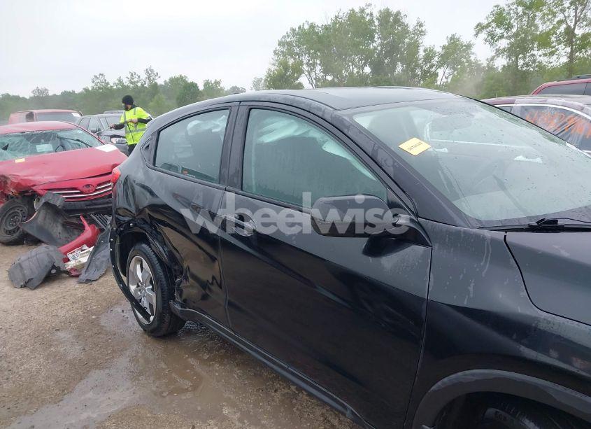 Photo 13 of 2020 Honda Hr-v AWD LX (VIN 3CZRU6H35LM728874)