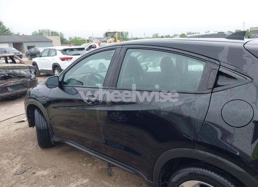 Photo 14 of 2020 Honda Hr-v AWD LX (VIN 3CZRU6H35LM728874)