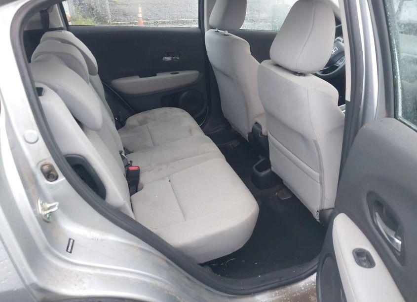 Photo 8 of 2020 Honda Hr-v AWD LX (VIN 3CZRU6H35LM734089)