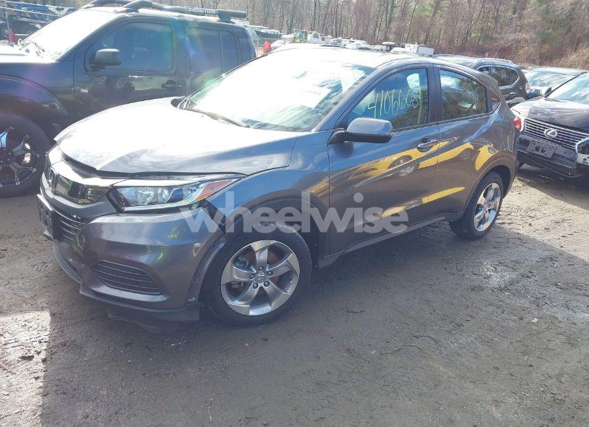 Photo 2 of 2021 Honda Hr-v AWD LX (VIN 3CZRU6H35MM707234)