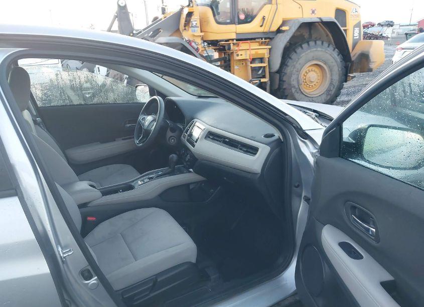 Photo 5 of 2021 Honda Hr-v AWD LX (VIN 3CZRU6H35MM707959)