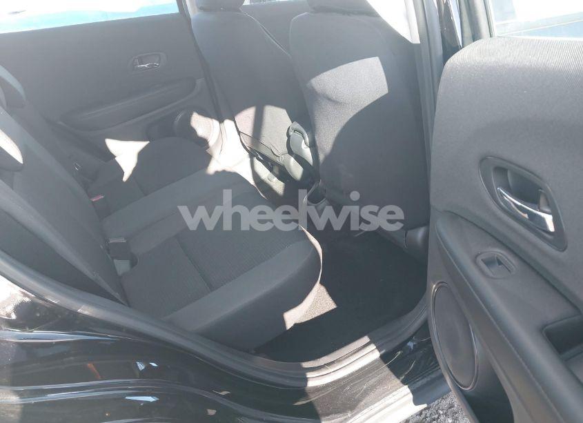 Photo 8 of 2021 Honda Hr-v AWD LX (VIN 3CZRU6H35MM710828)