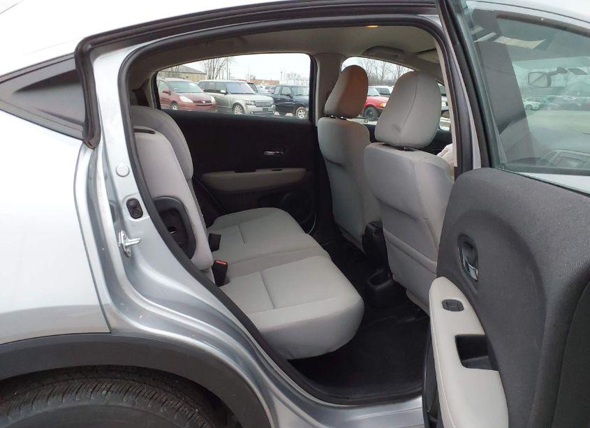 Photo 8 of 2021 Honda Hr-v AWD LX (VIN 3CZRU6H35MM719416)