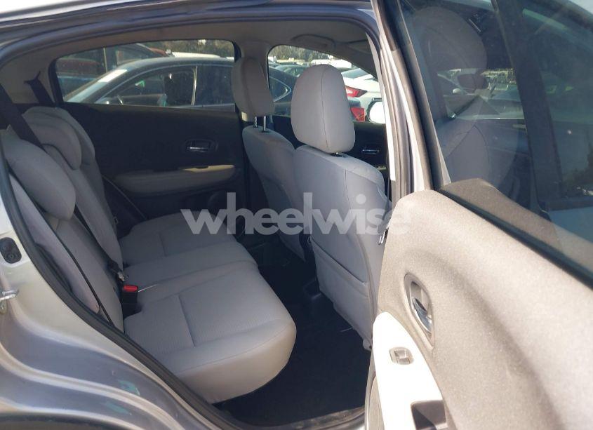 Photo 8 of 2021 Honda Hr-v AWD LX (VIN 3CZRU6H35MM756417)