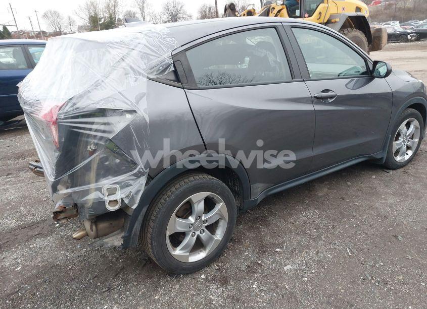 Photo 4 of 2016 Honda Hr-v LX (VIN 3CZRU6H36GM104376)