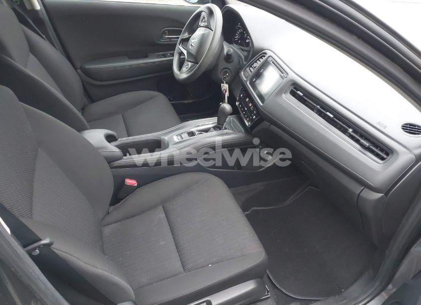 Photo 5 of 2016 Honda Hr-v LX (VIN 3CZRU6H36GM104376)