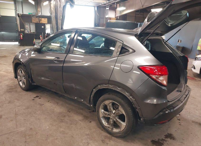 Photo 3 of 2017 Honda Hr-v LX (VIN 3CZRU6H36HG701012)