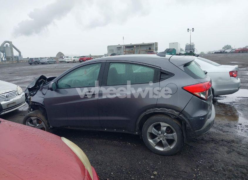 Photo 13 of 2017 Honda Hr-v LX (VIN 3CZRU6H36HG706193)