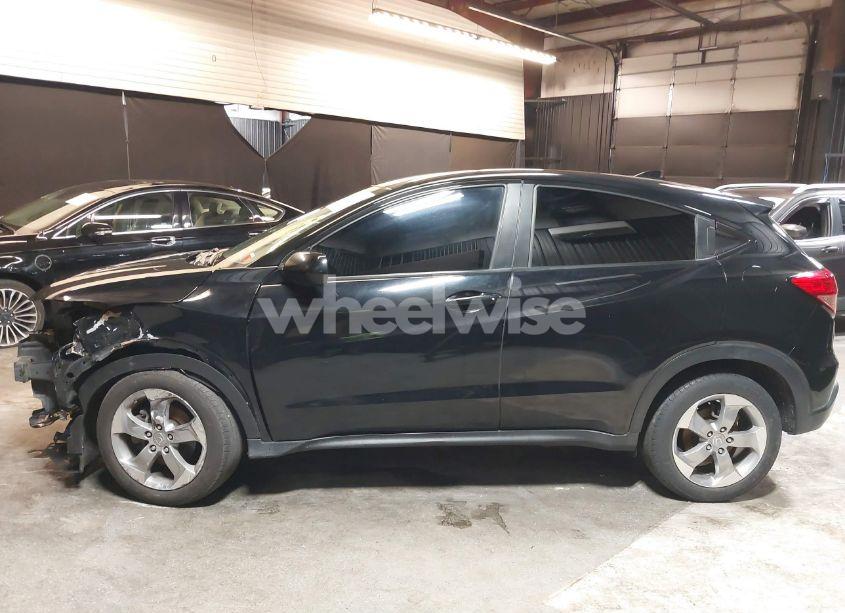 Photo 15 of 2017 Honda Hr-v LX (VIN 3CZRU6H36HG707733)