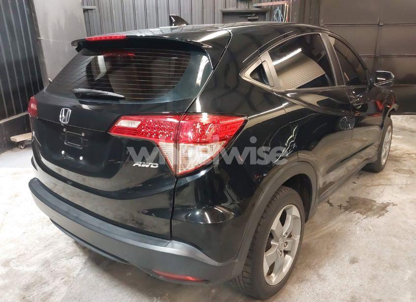 Photo 4 of 2017 Honda Hr-v LX (VIN 3CZRU6H36HG707733)