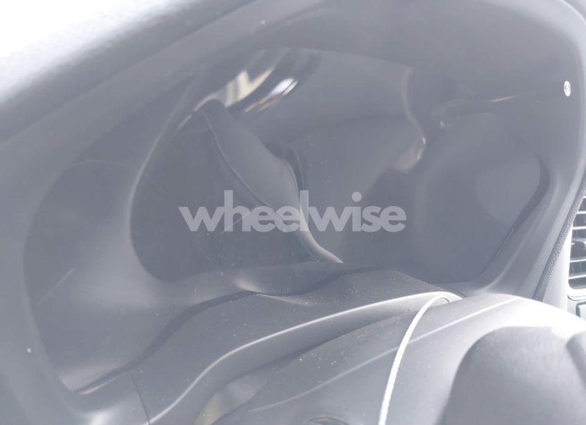 Photo 15 of 2018 Honda Hr-v LX (VIN 3CZRU6H36JG703137)