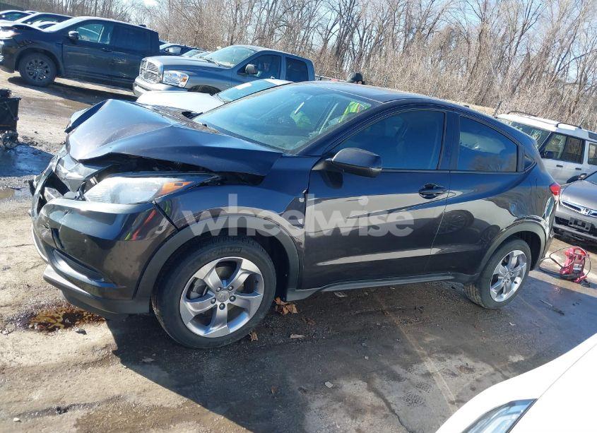 Photo 14 of 2018 Honda Hr-v LX (VIN 3CZRU6H36JG718236)