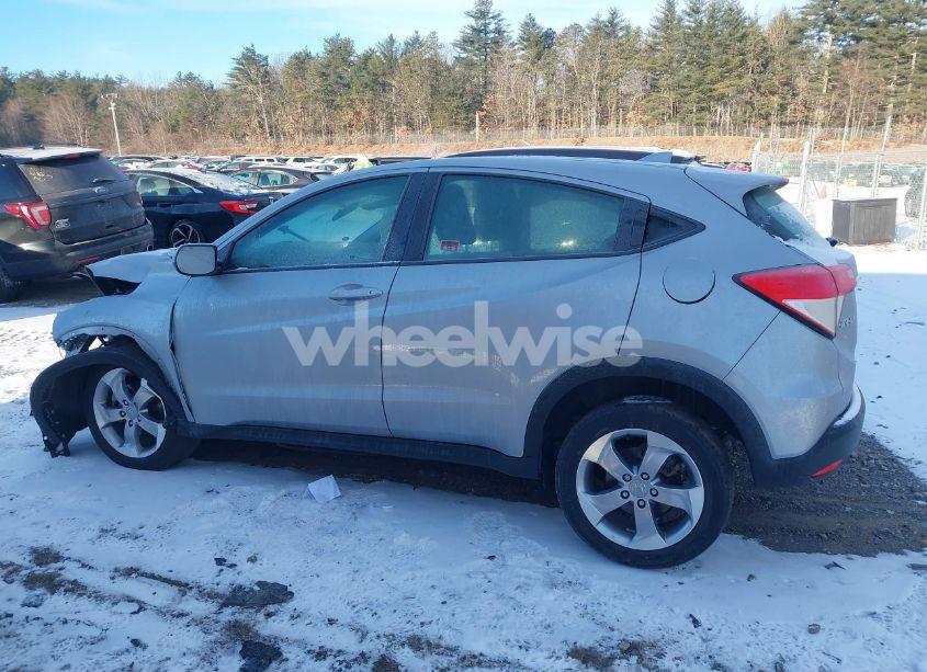 Photo 15 of 2019 Honda Hr-v LX (VIN 3CZRU6H36KG724314)