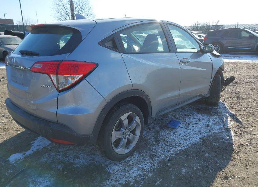 Photo 4 of 2019 Honda Hr-v LX (VIN 3CZRU6H36KG727231)