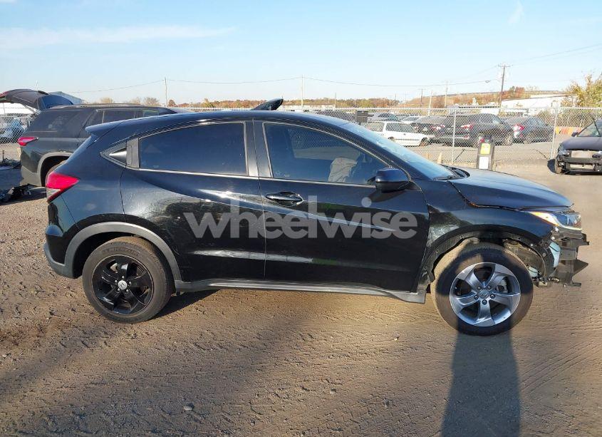Photo 13 of 2019 Honda Hr-v LX (VIN 3CZRU6H36KG727293)